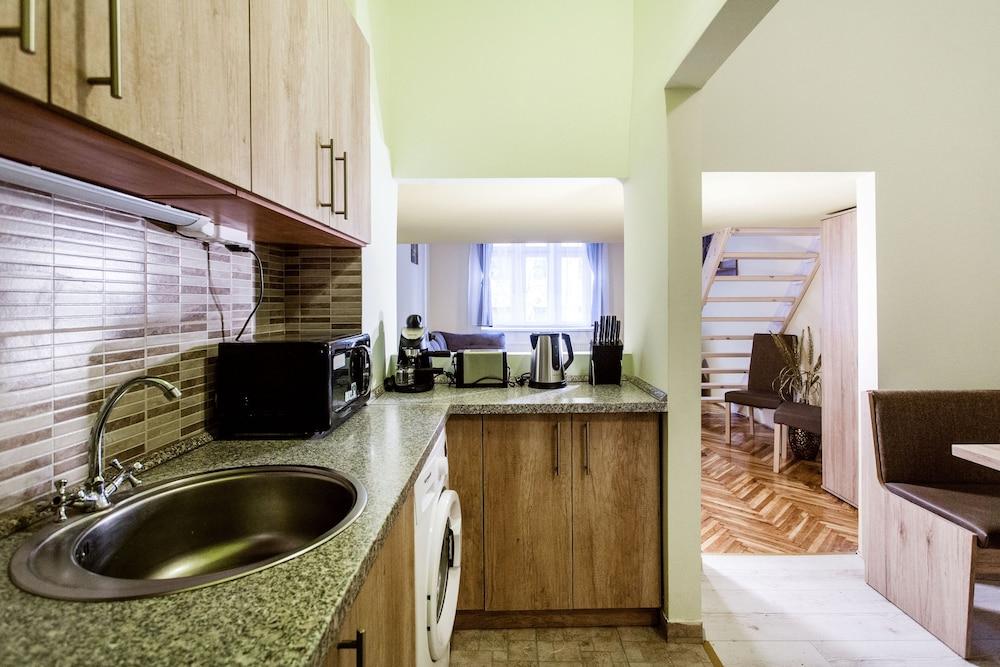 Balassi 27 Apartment