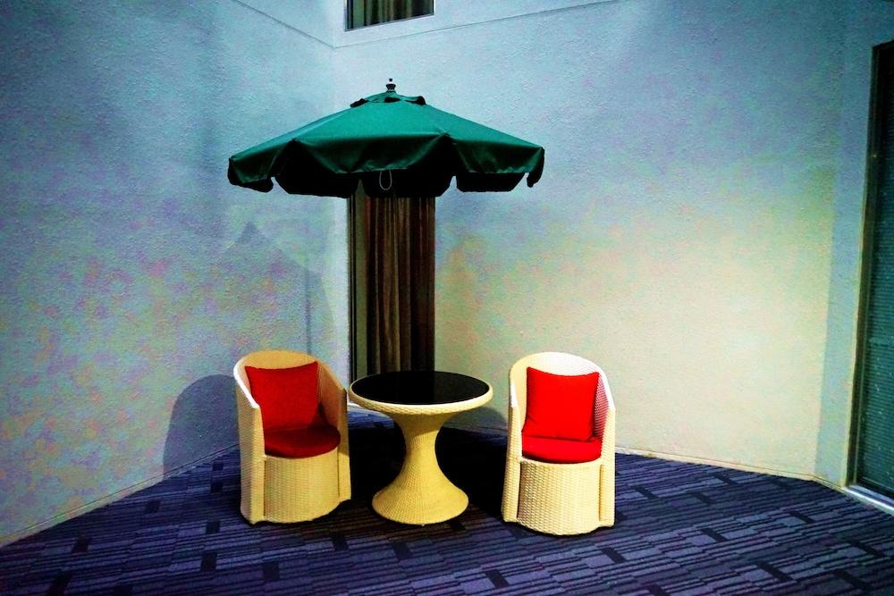 Phoenix Island Ocean Star Resort