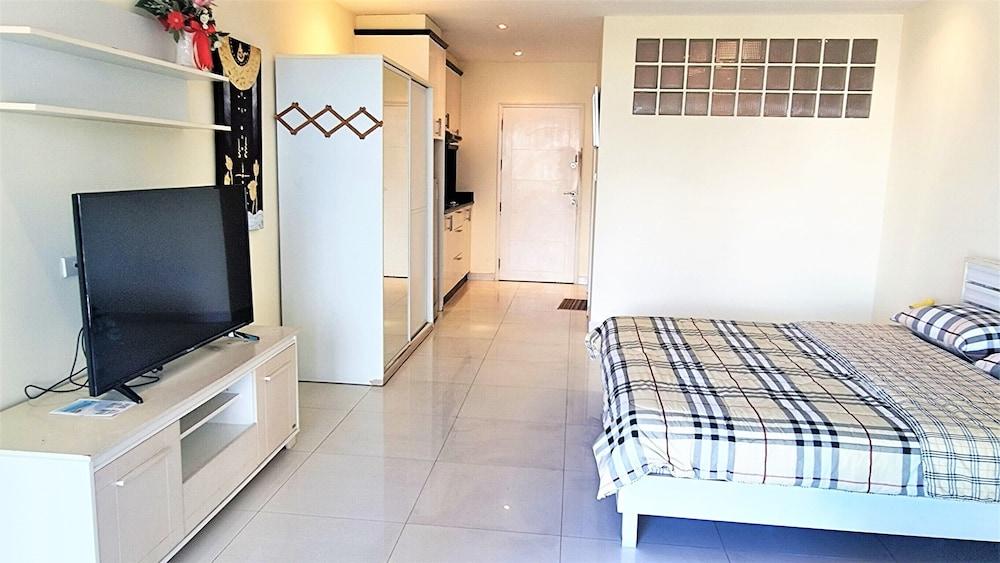 Plaza Residence Jomtien Beach