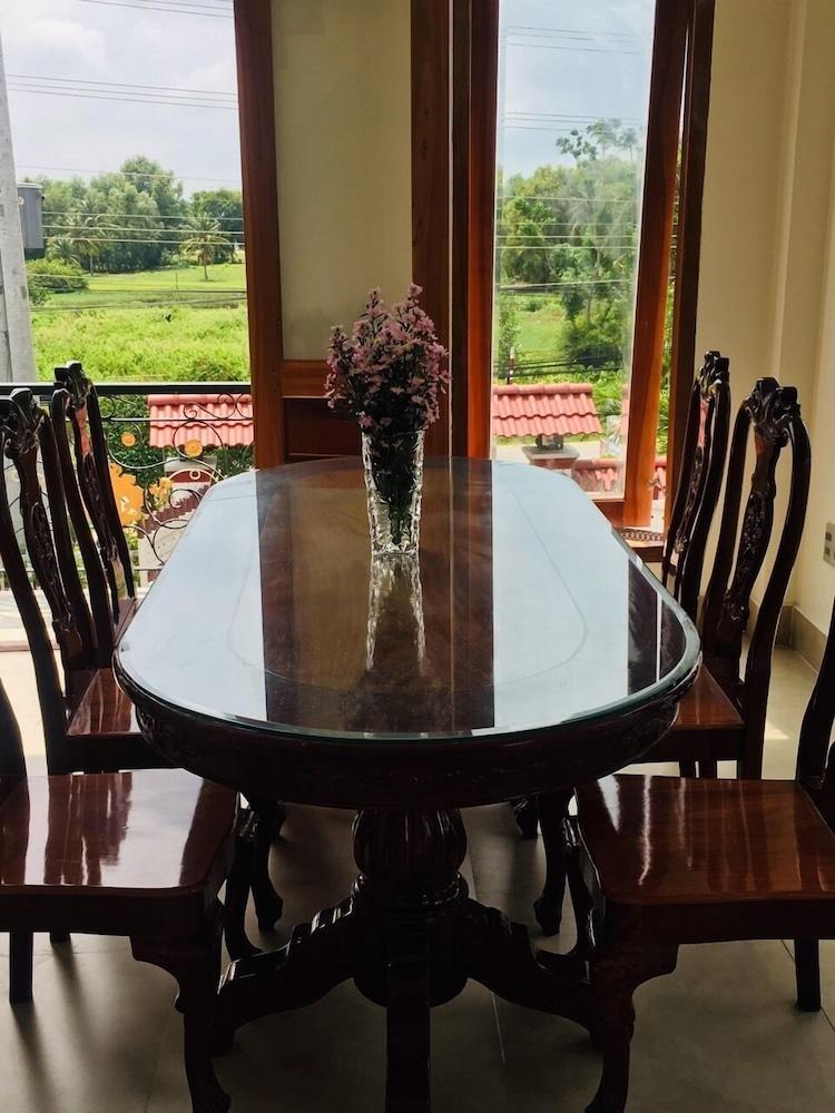 Lagi 1001 Nights Hotel