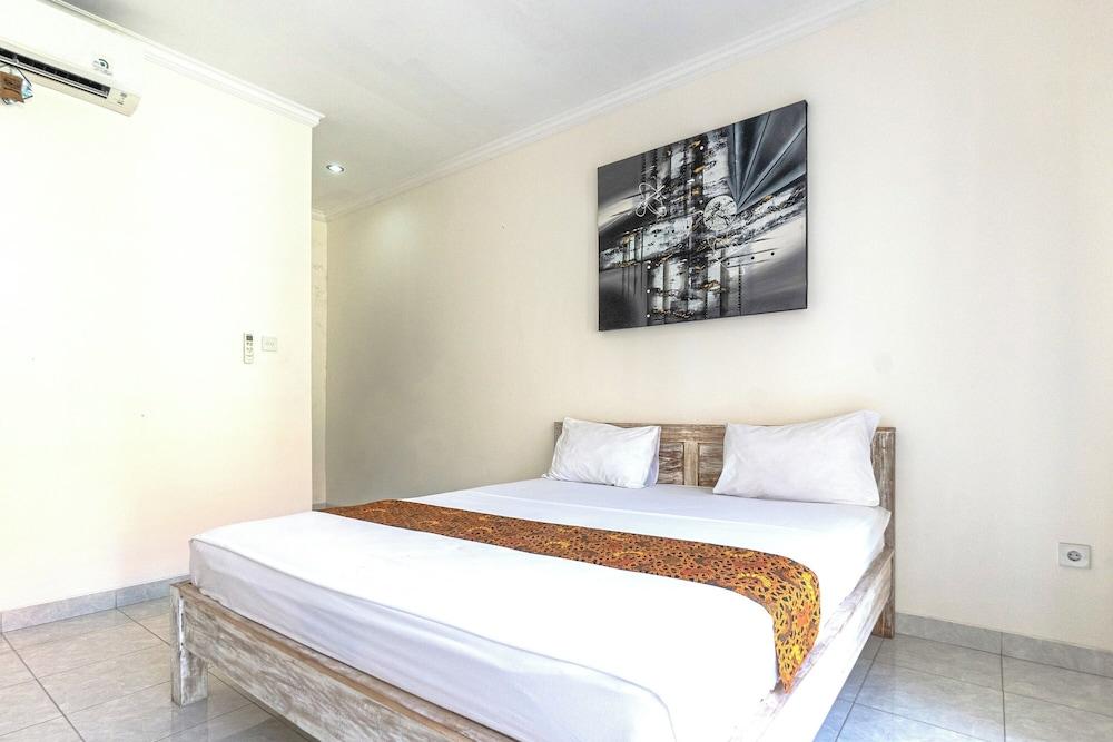 Azalea Homestay & Villa