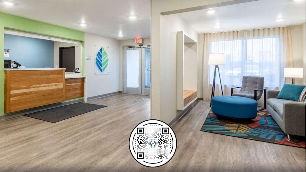 WoodSpring Suites Indianapolis Castleton