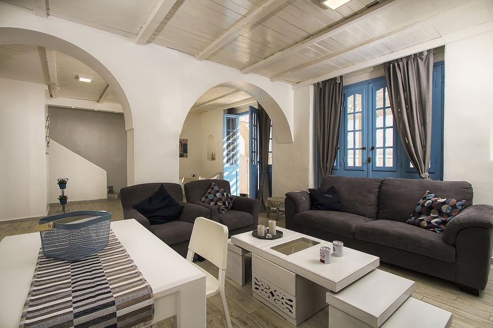 Villa Naya Branch 3 Santorini