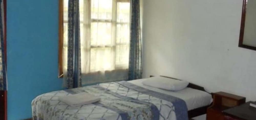 The Yellow Green Hotel