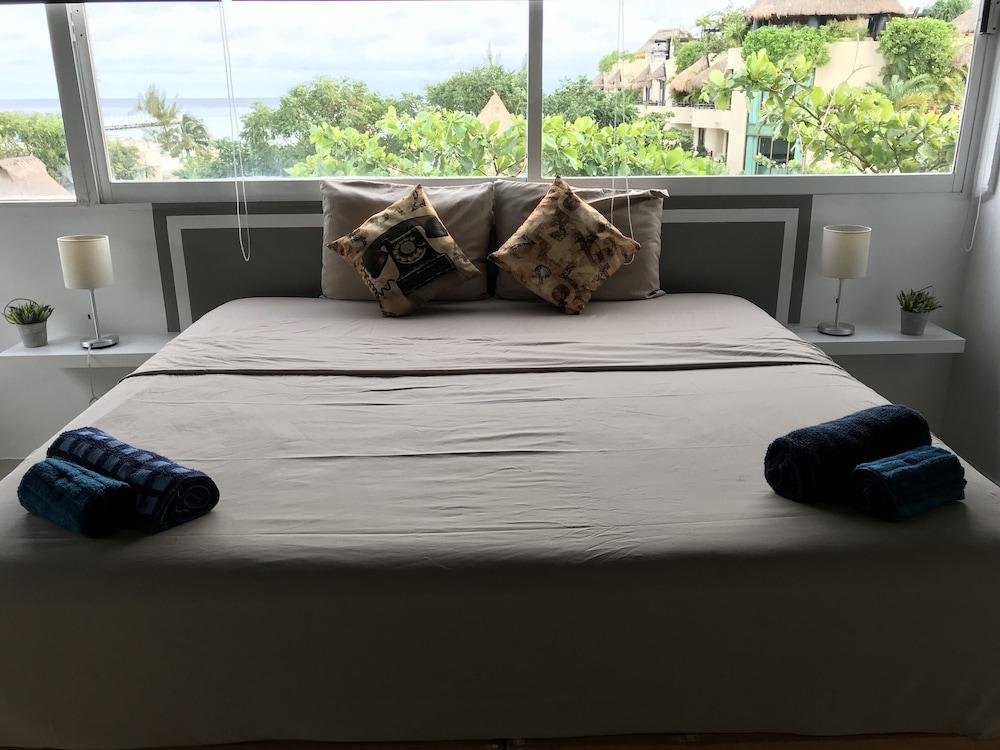 Embarcadero Maya B&B