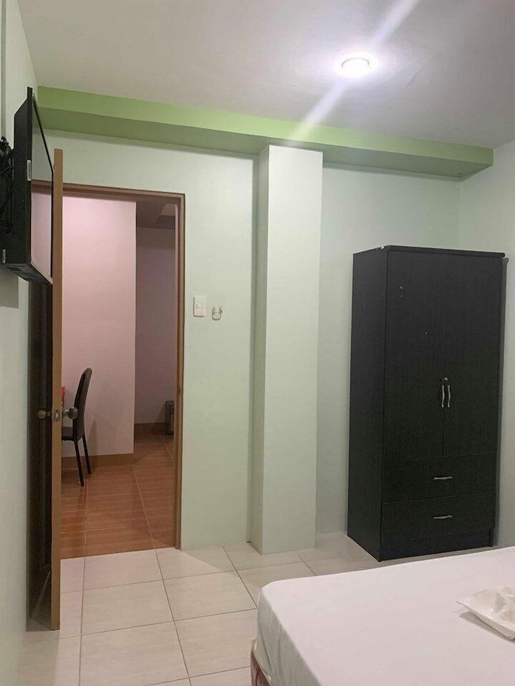 Katris Homes - Hostel