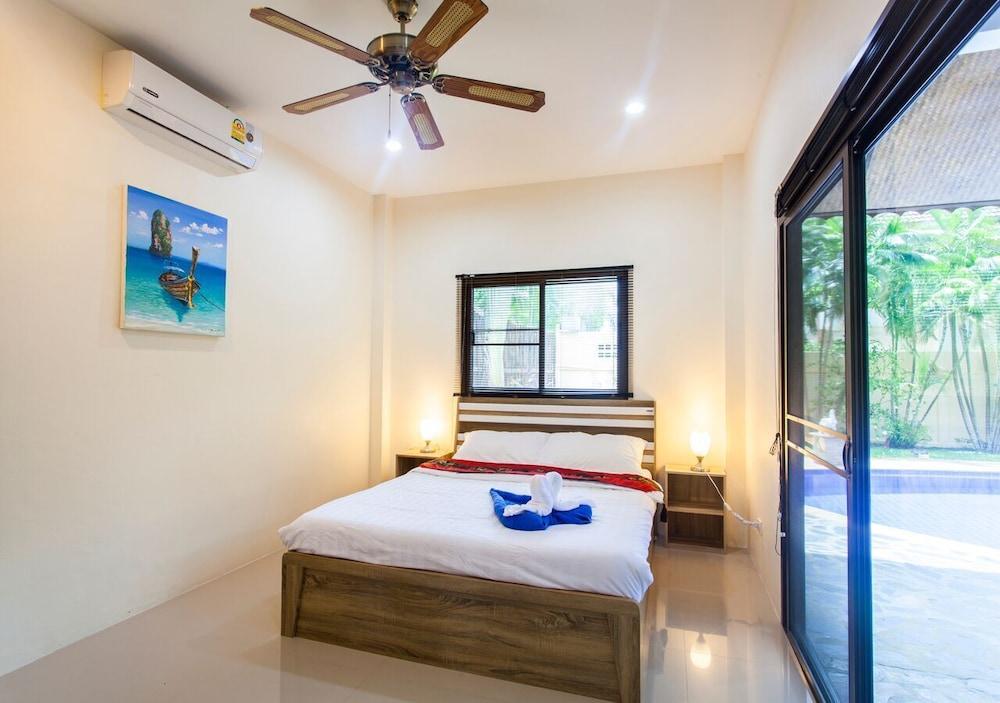 Twin Palm Pool Villa