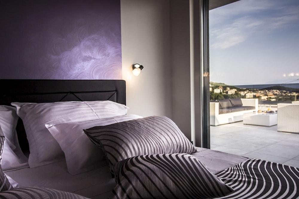 Luxury Villa High Hopes with Pool