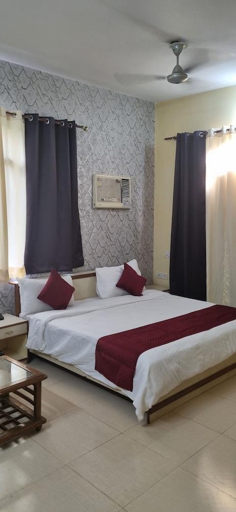 Hotel Sanctuary Resort