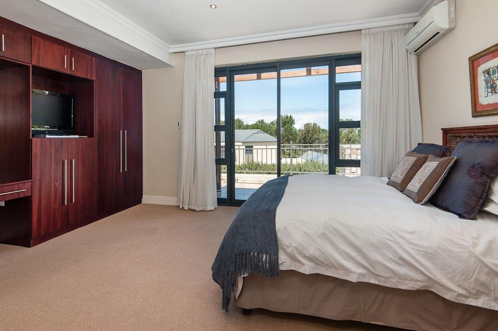 Hillside Views Hermanus