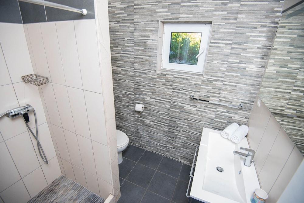 Country Home Dingač