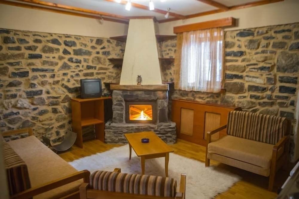 Exohiko Palaios Agios Athanasios