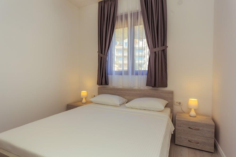 Belvedere Apartments