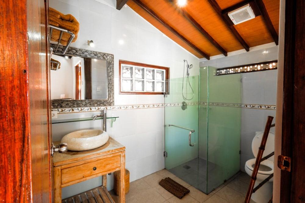 Surfer Paradise Villas