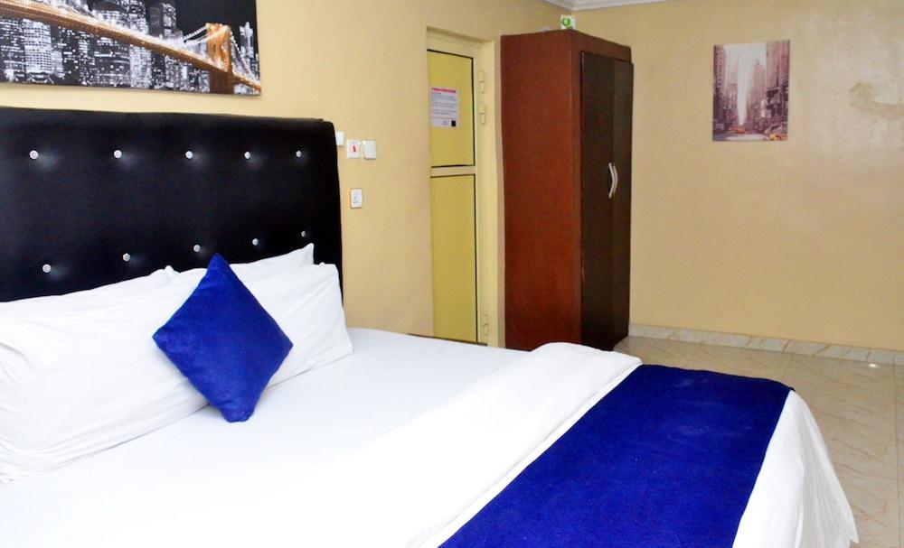 24-7 Electricity Agore Hotels and Suites Ltd