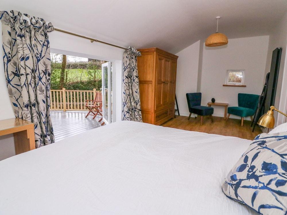 Crooked Hill Cottage