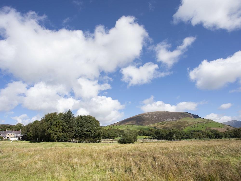 17 Victoria Terrace - Perthi