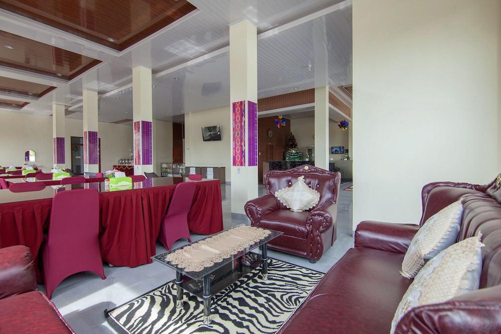 OYO 1819 Aries Hotel