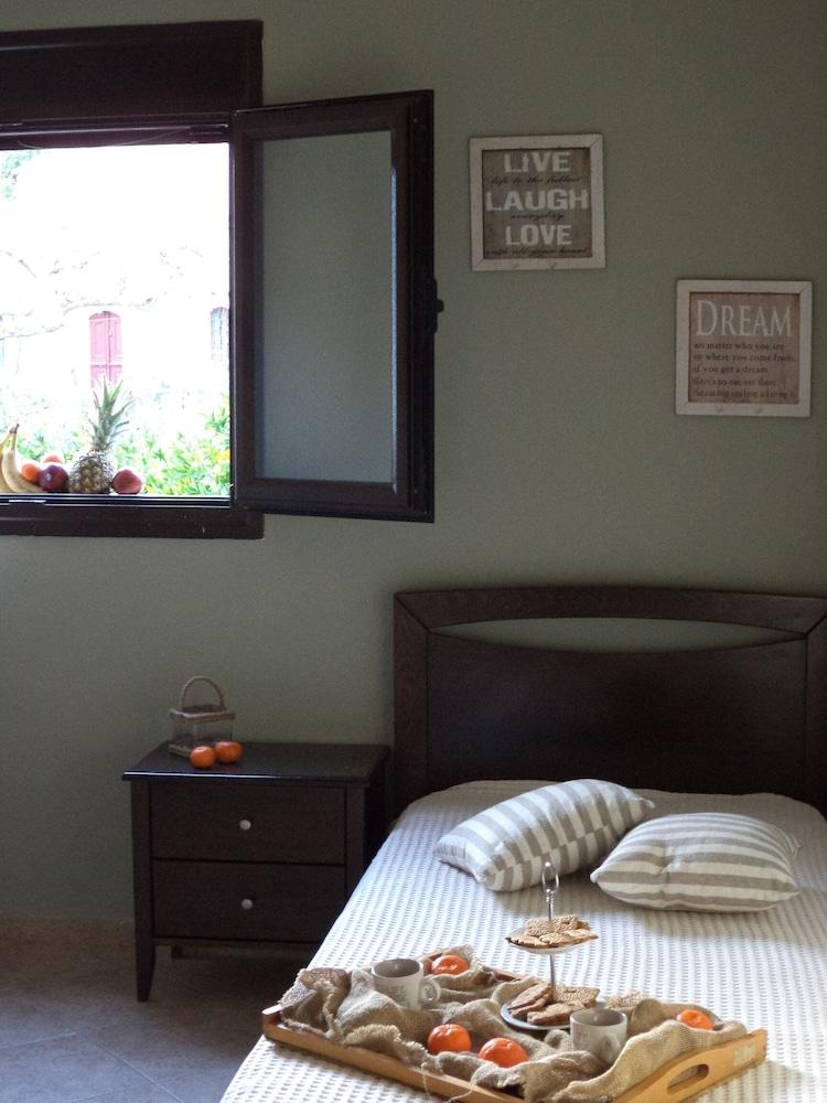 Rural Spacious Villa with Pool at Central Crete