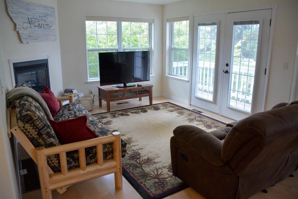 Rf12 Flathead River Haven