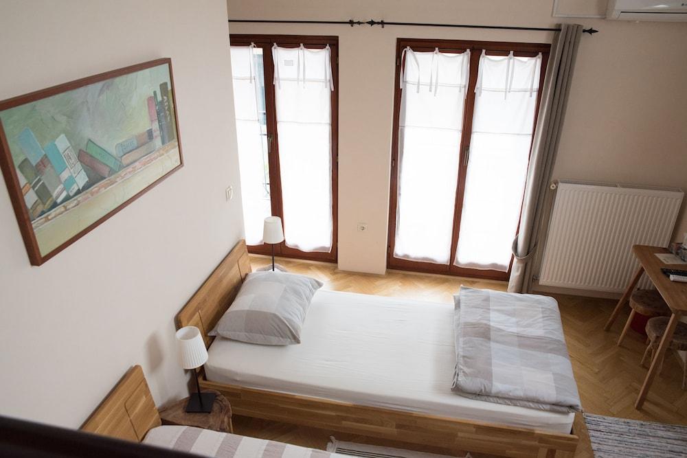 Bed & Breakfast Dvorec