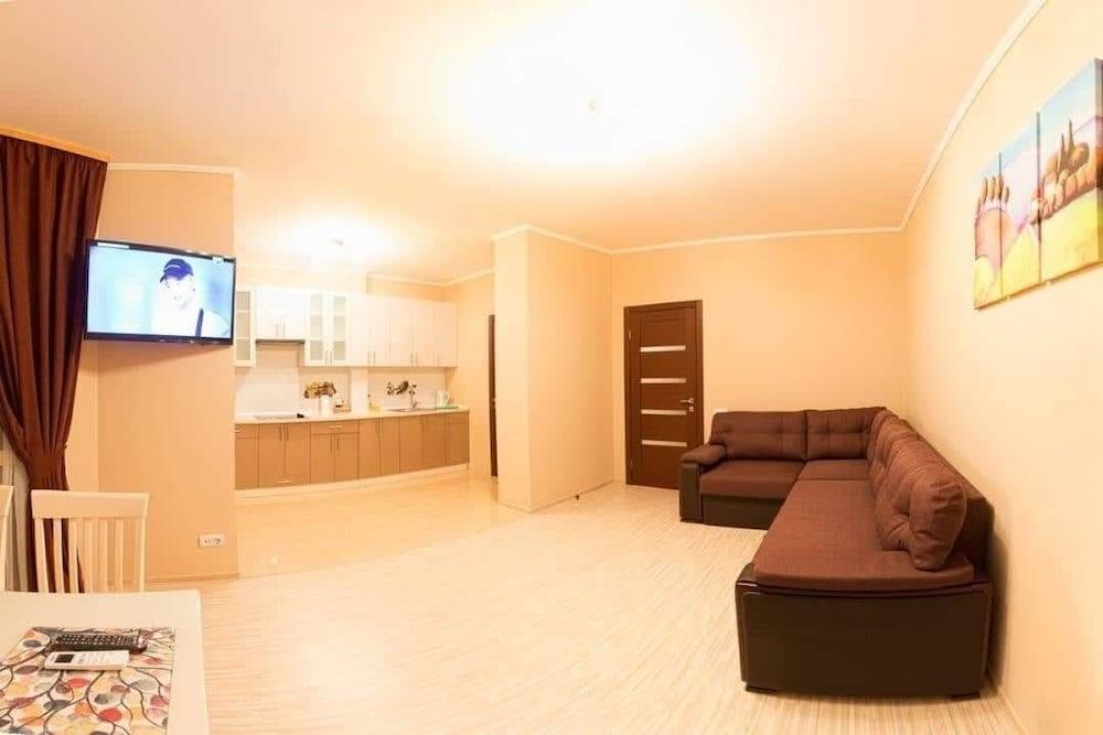 Apart Kiev Kopernika 3-2