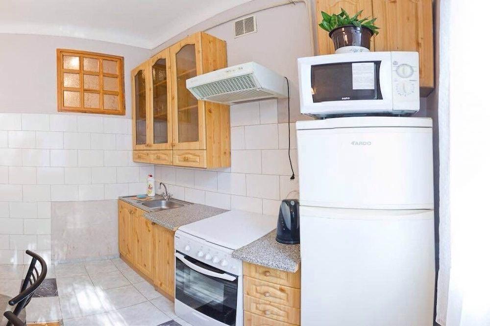 Apart Kiev Khokhlovykh 6