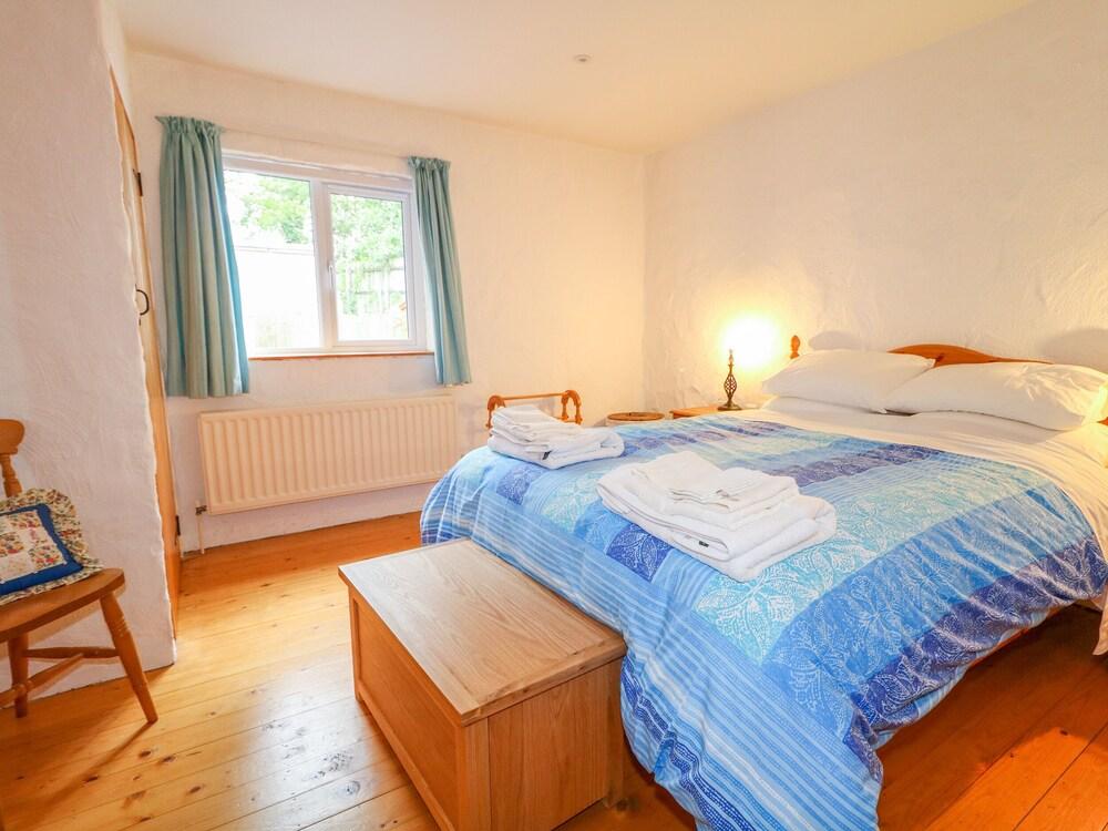 Quiet Waters Cottage