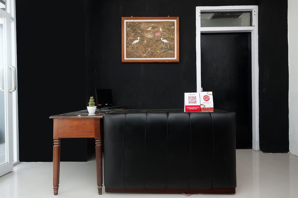 OYO 2055 Perdana Kasih