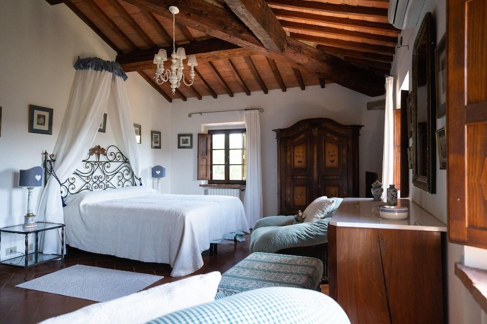 Luxury Privacy in the Heart of Tuscany