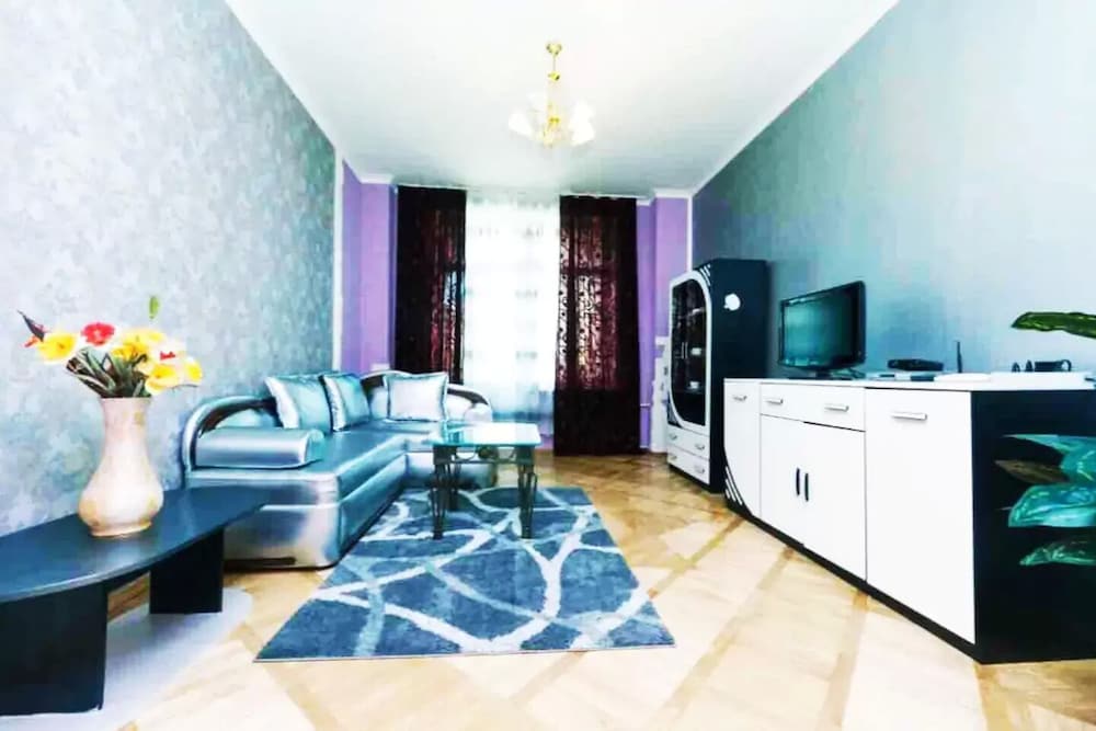 KyivHome at Khreschatyk