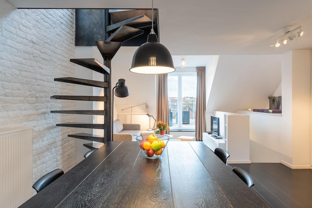 Europea Luxury Duplex Residence Flagey