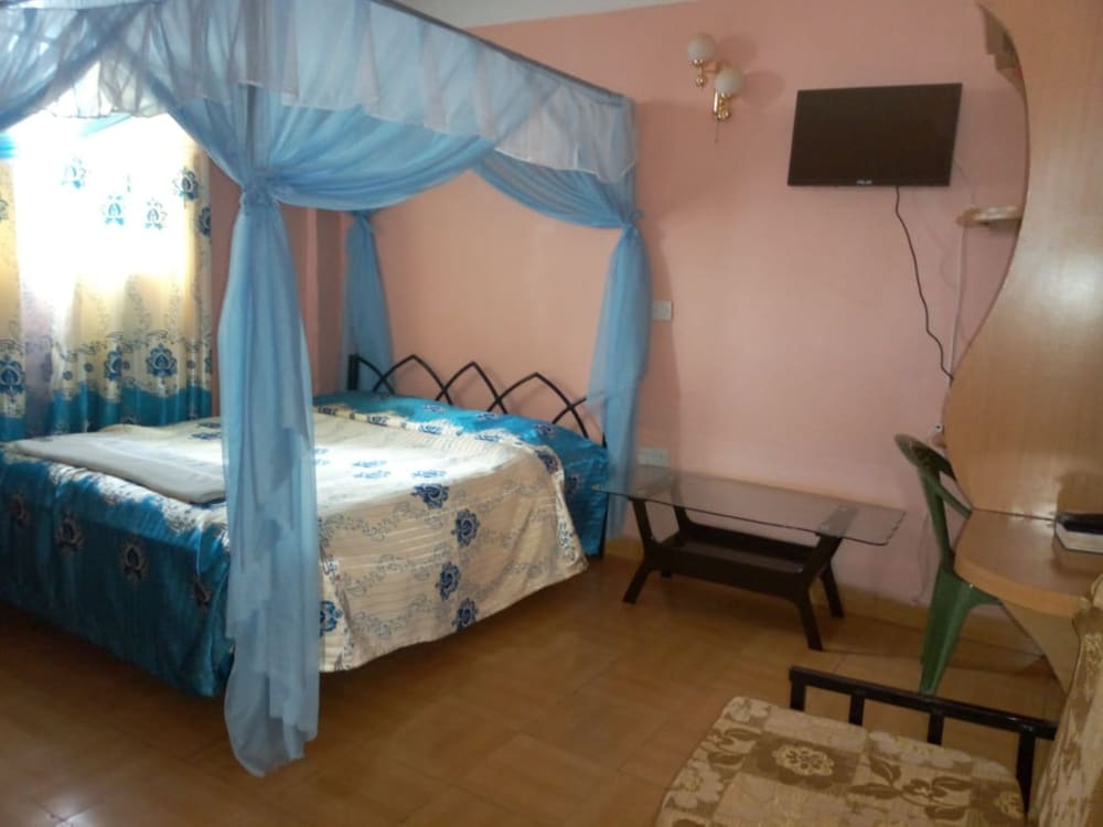 Prestige Guest Lodge