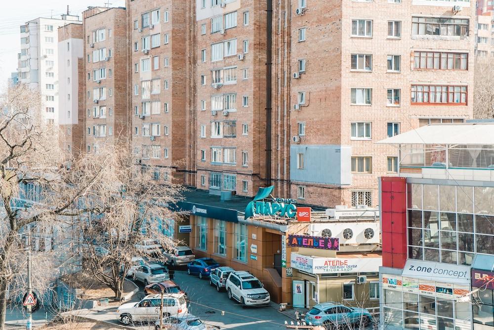Apartment on Okeanskiy Pr. 135