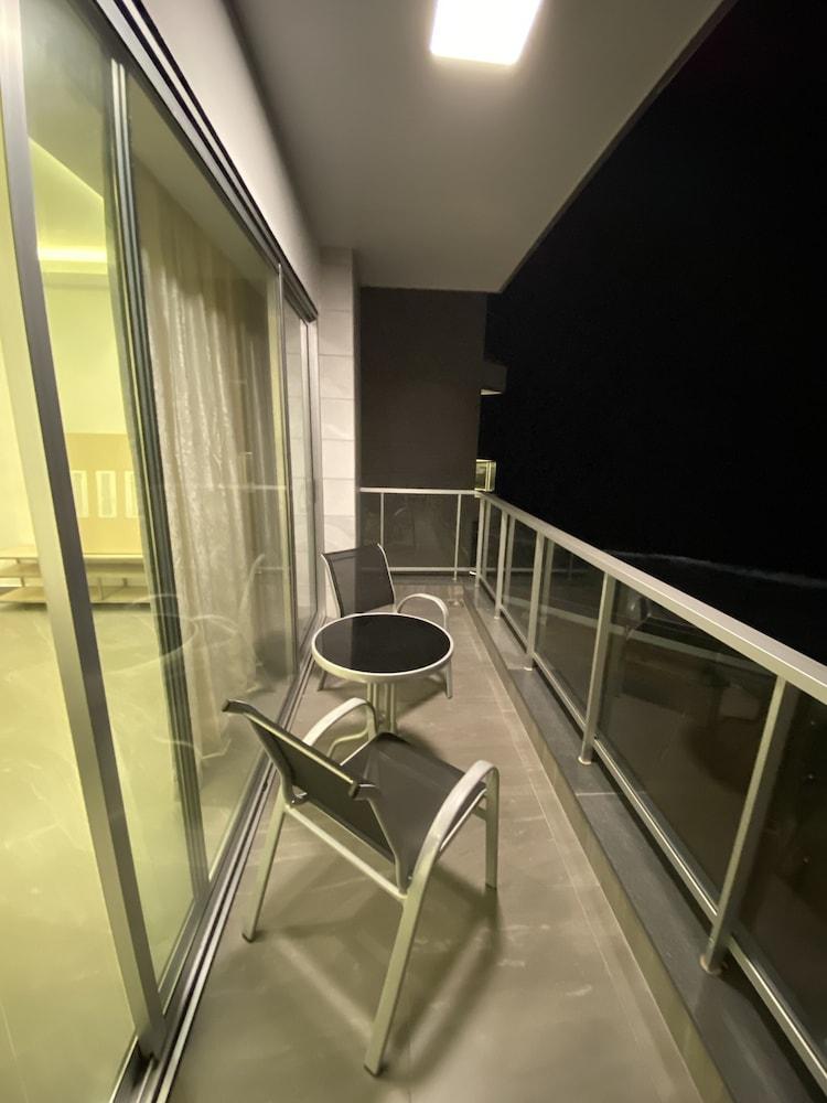 Waves Luxury Apartments