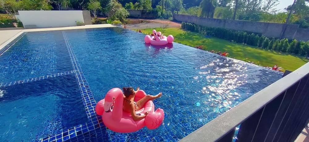 Aranya Resort Koh Lanta