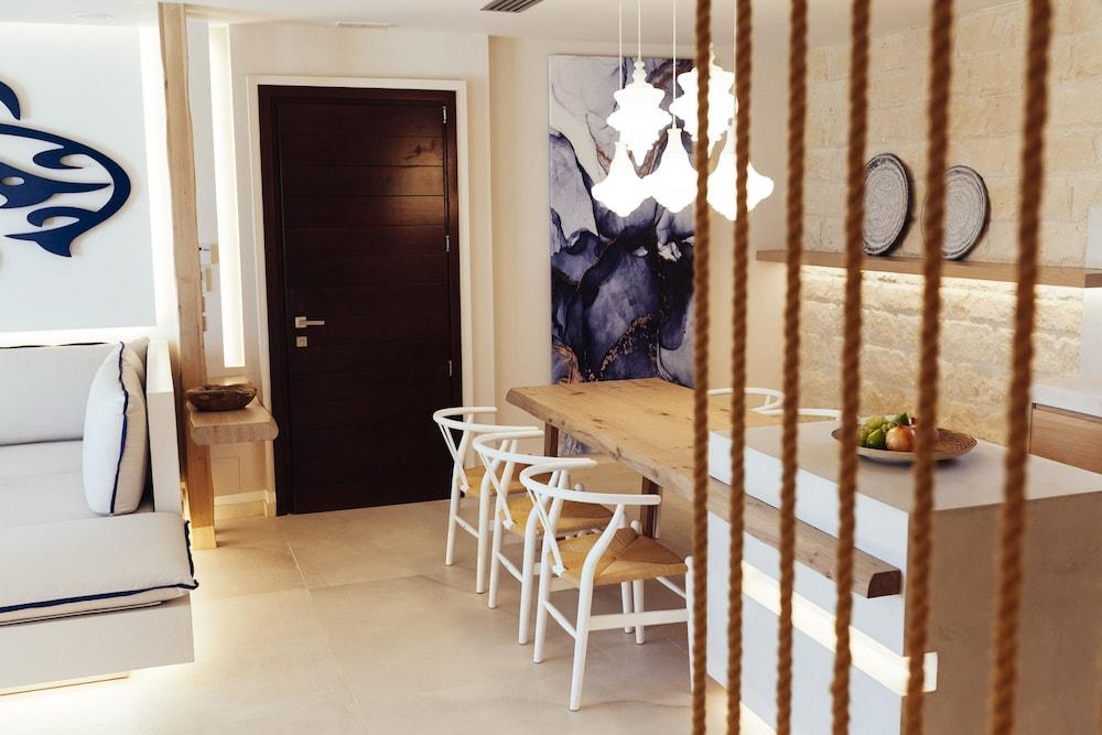 Yades Instyle Villas