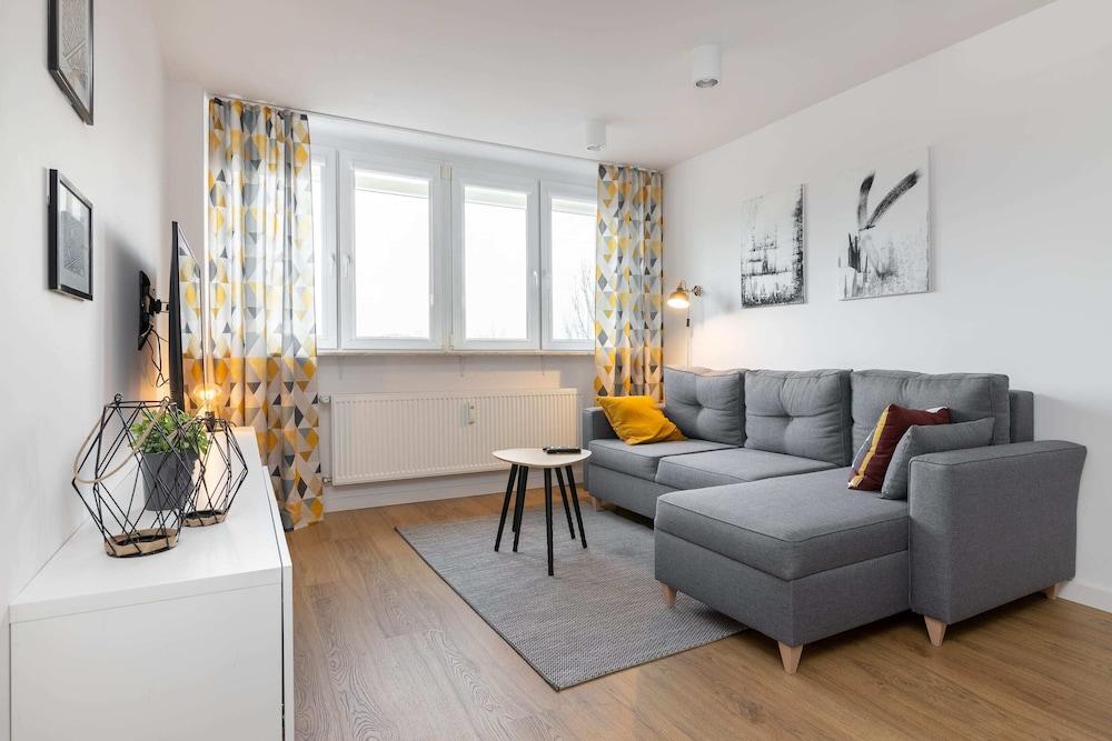 Ochota Homely Apartment