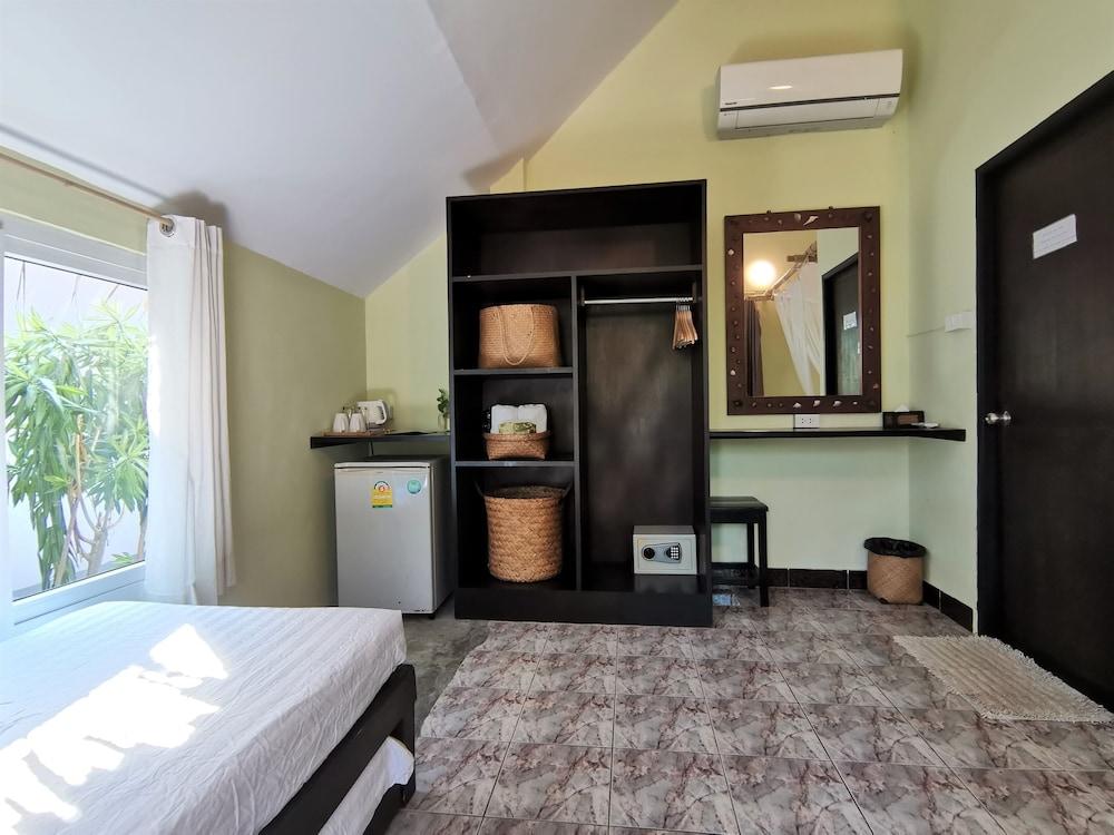 Bambie Boutique Home & Resort by Zuzu