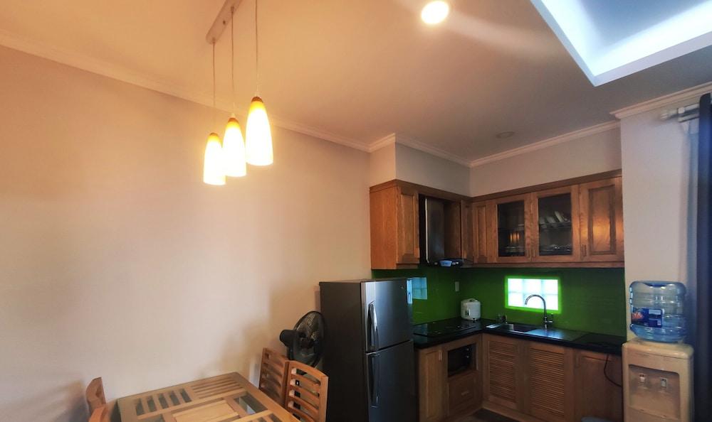 Nine Housing - Kim Ma