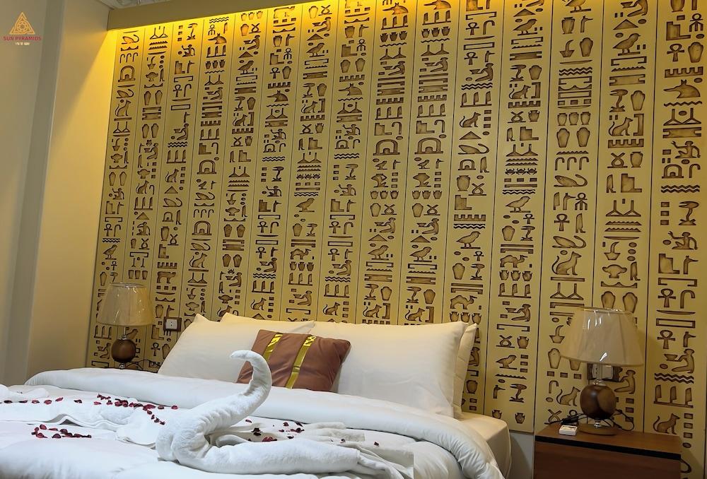 Sun Pyramids View Inn