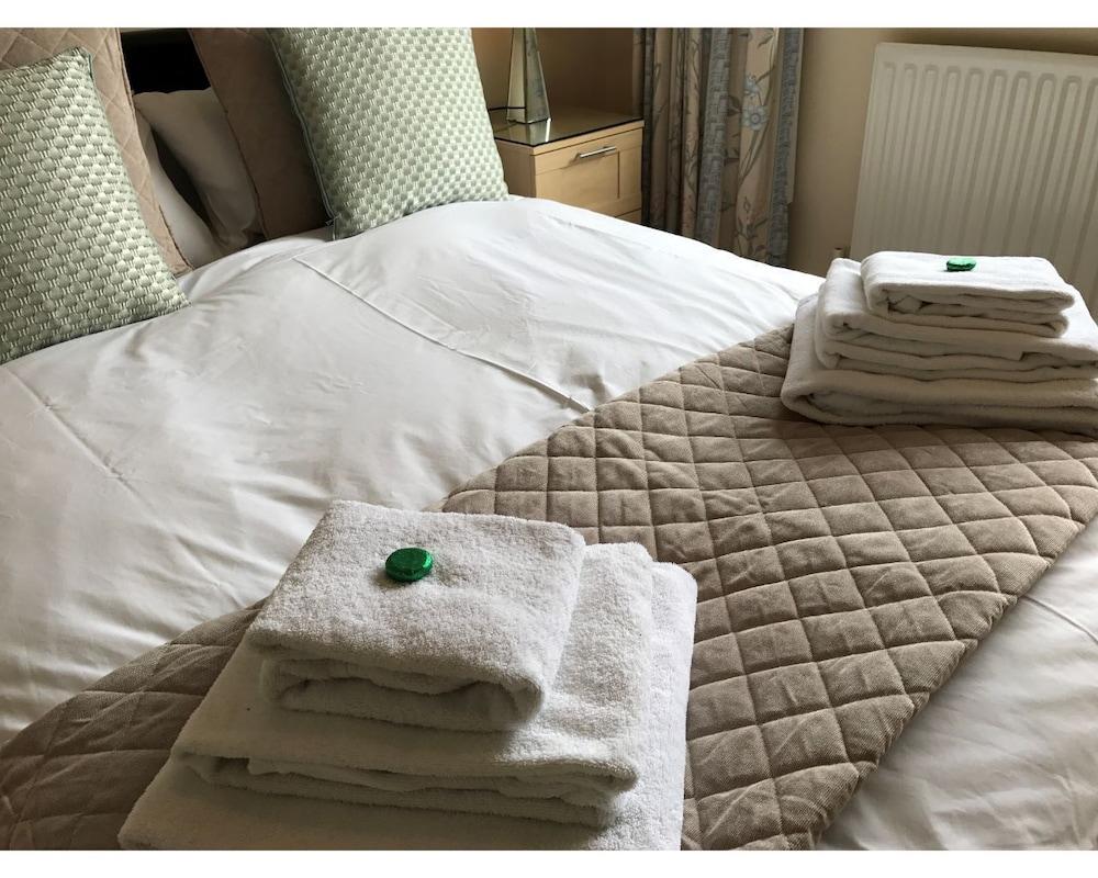 Queens Road Rental - Winchester Accommodation