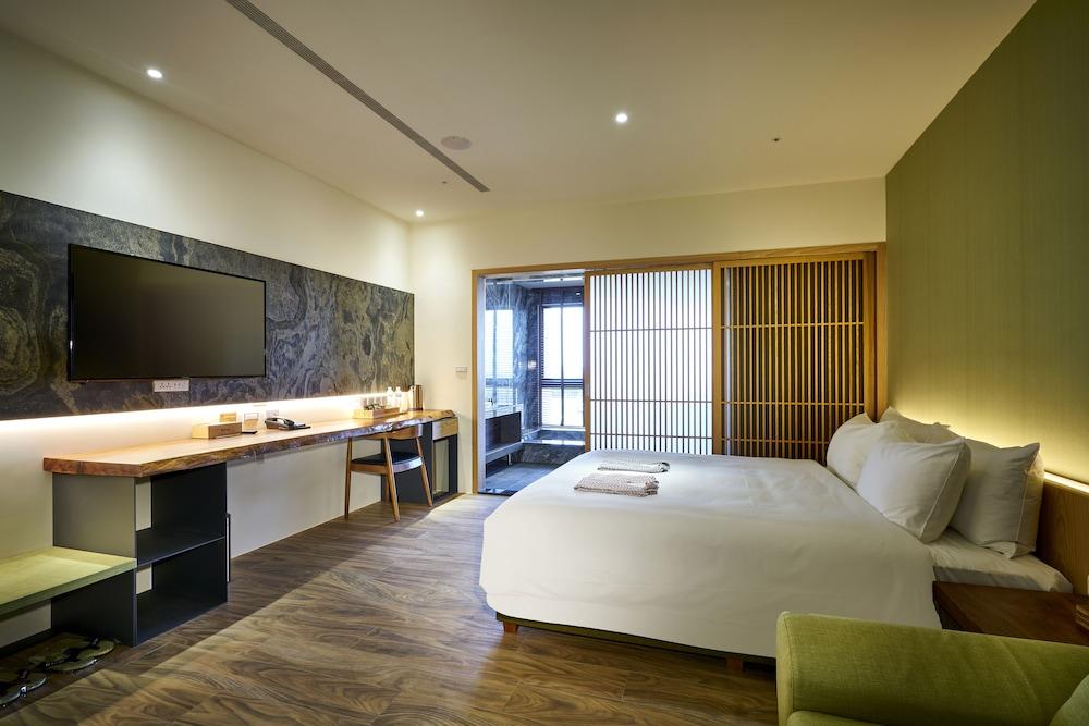 Shine Mood Resort Yuanli