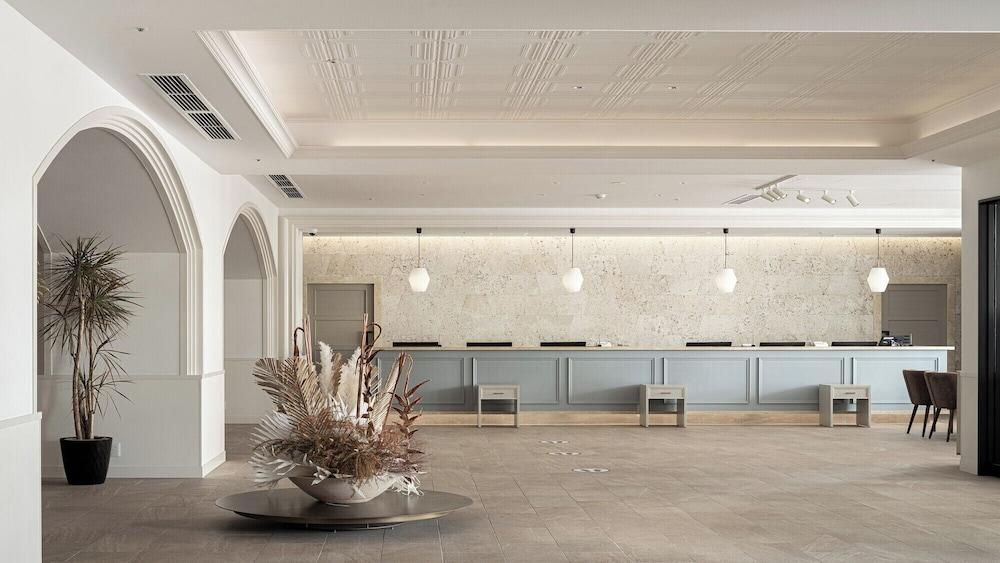 Lequ Okinawa Chatan Spa & Resort