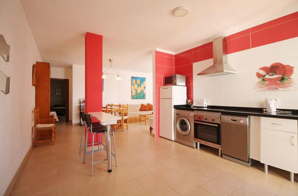 1077 Apartment Paola