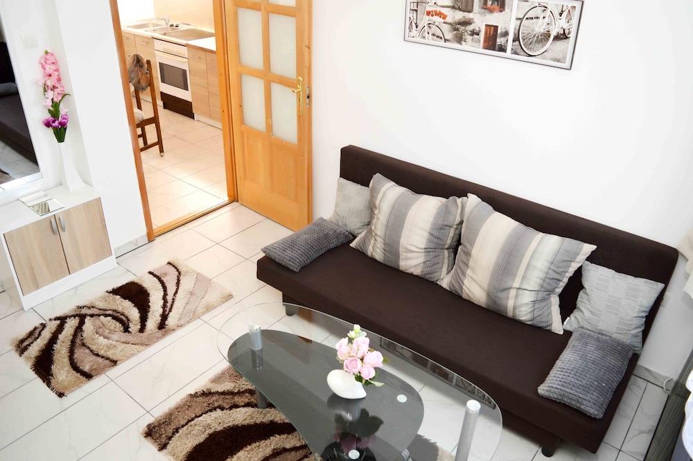 Lorabel Apartmanház Hévíz