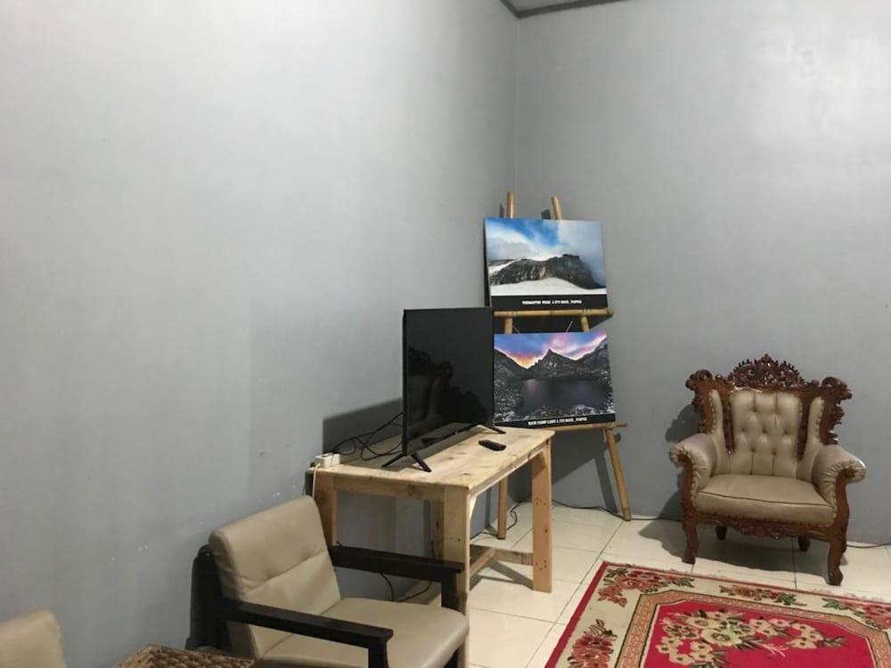 The Carstensz Homestay