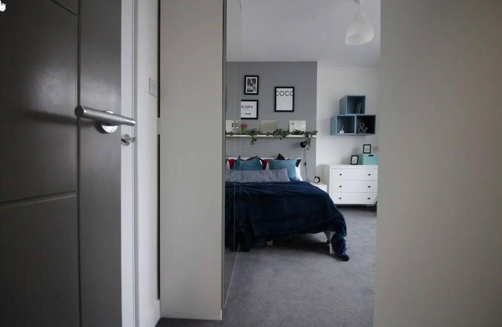 Apartments St Thomas Road