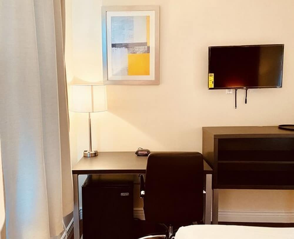 Surface Inn Brooklyn