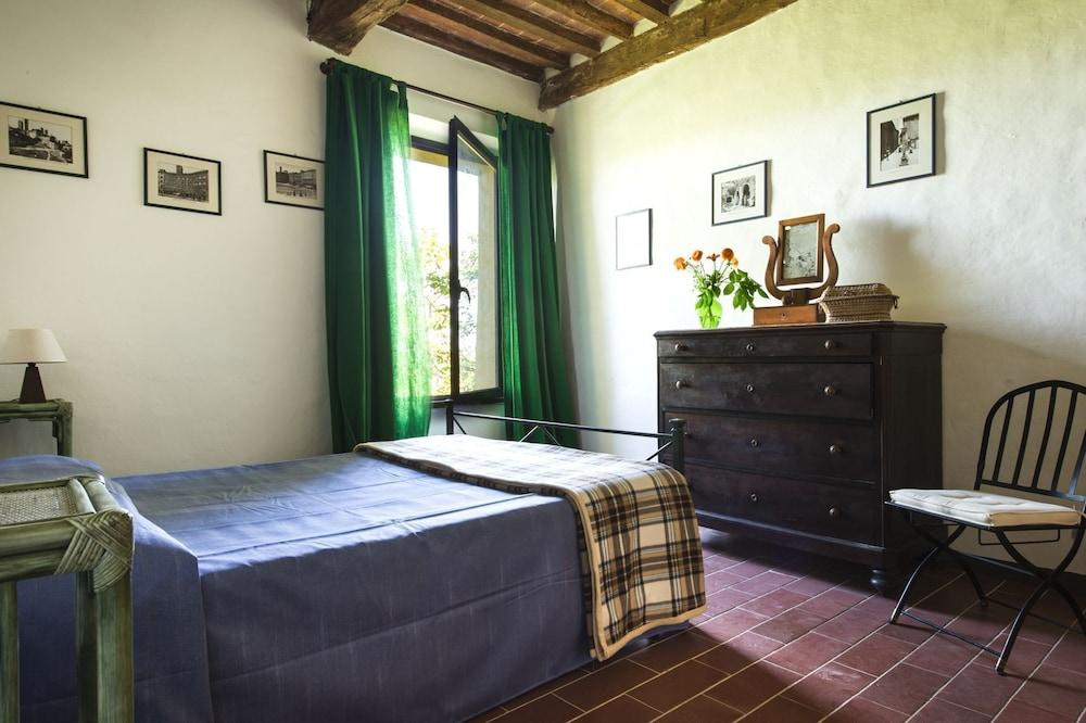 Villa e Fattoria di Radi